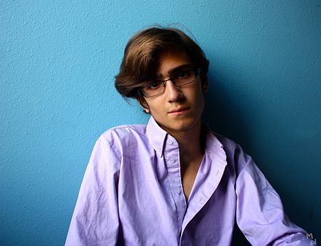 "Dress_Shirt_(3161023616).jpg" by User:File Upload Bot (Magnus Manske)