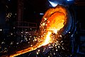 "Разливка_жидкого_чугуна.jpg" by User:Afedchenko