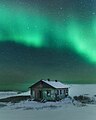 "Полярное_сияние_над_заброшенной_метеостанцией.jpg" by User:Ted.ns