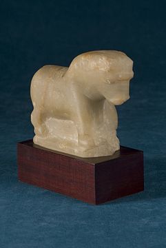 "South_Arabian_-_Statuette_of_a_Bull_-_Walters_2155.jpg" by User:File Upload Bot (Kaldari)