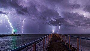 Port and lighthouse overnight storm with lightning in Port-la-Nouvelle.jpg