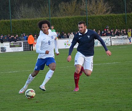 "France_-_England_U19,_20150331_61.JPG" by User:Buff