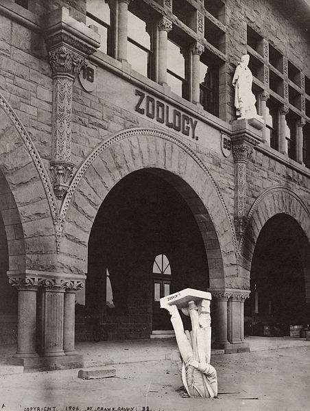 File:Agassiz statue FN-32903.jpg