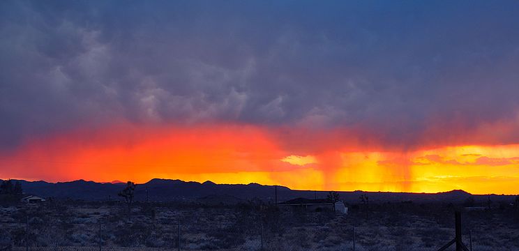 "Flaming_Rain_at_Sunset.jpg" by User:Pocketthis (Jessie Eastland)