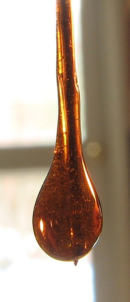 File:Drop of cannabis oil.jpg